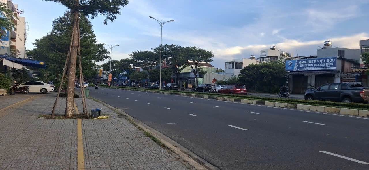 Bán Đất MT Võ Chí Công, Đà Nẵng - 281m², Có Nhà 3 Tầng, Giá 26.9 Tỷ