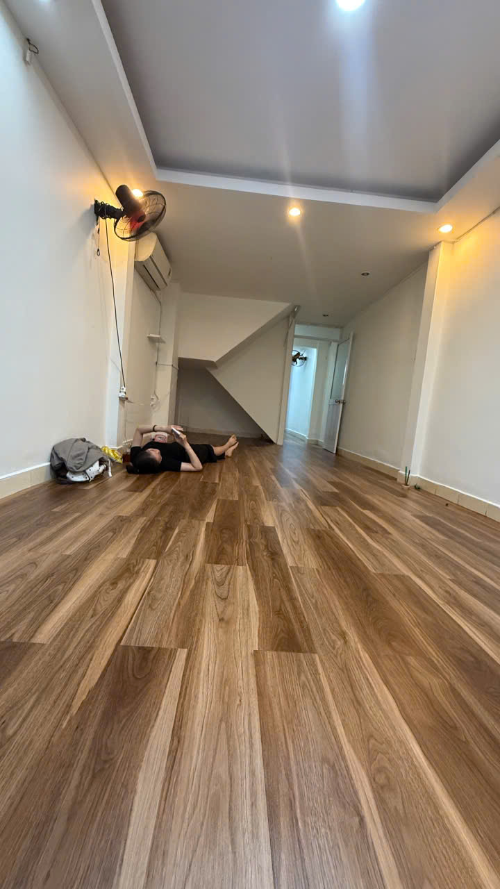 Nhà Nguyên Căn Phan Xích Long, Phú Nhuận - 2PN, Hướng Nam Mát Mẻ