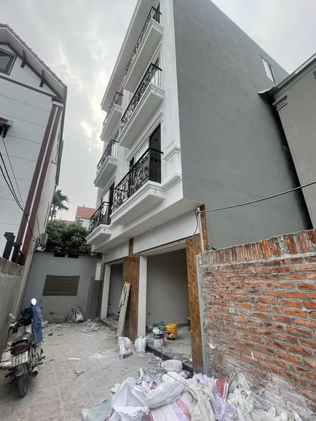 Nhà riêng Tiền Yên, Hoài Đức 46m² - Ô tô đỗ cửa, giá 5.2 tỷ!