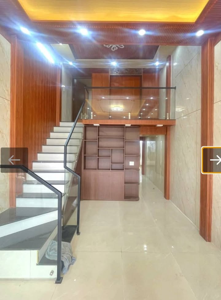 Nhà Cẩm Lệ 100m² - Giá 4.1 Tỷ - Ô Tô Đậu Cửa - Sẵn Sàng Dọn Vào Ở Ngay