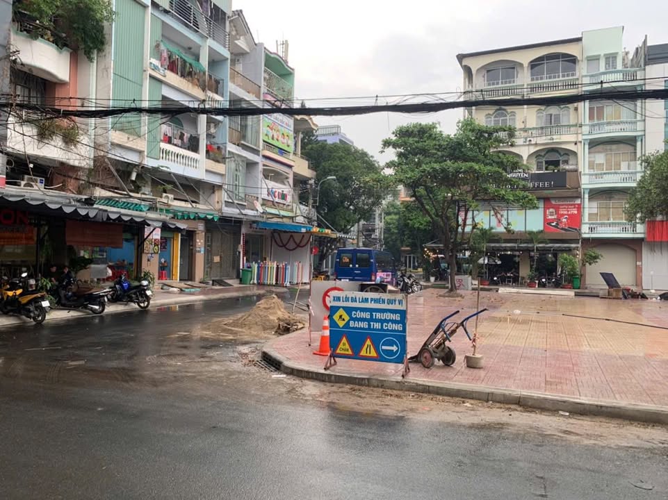 Nhà Phố Nguyễn Hồng Đào, Tân Bình 117m² - Dòng tiền 75 triệu/tháng!