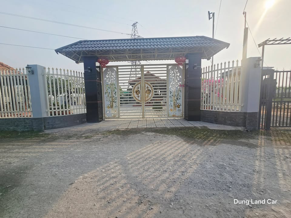 Đất nghỉ dưỡng 2 mặt tiền 1200m² Phường Ninh Thạnh, TP. Tây Ninh - Giá 2.7 tỷ