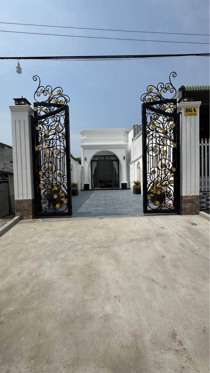 Nhà Riêng Hòa Thành, Tây Ninh 189m² - Vị Trí Đẹp, Ô Tô Vào Tận Nhà!