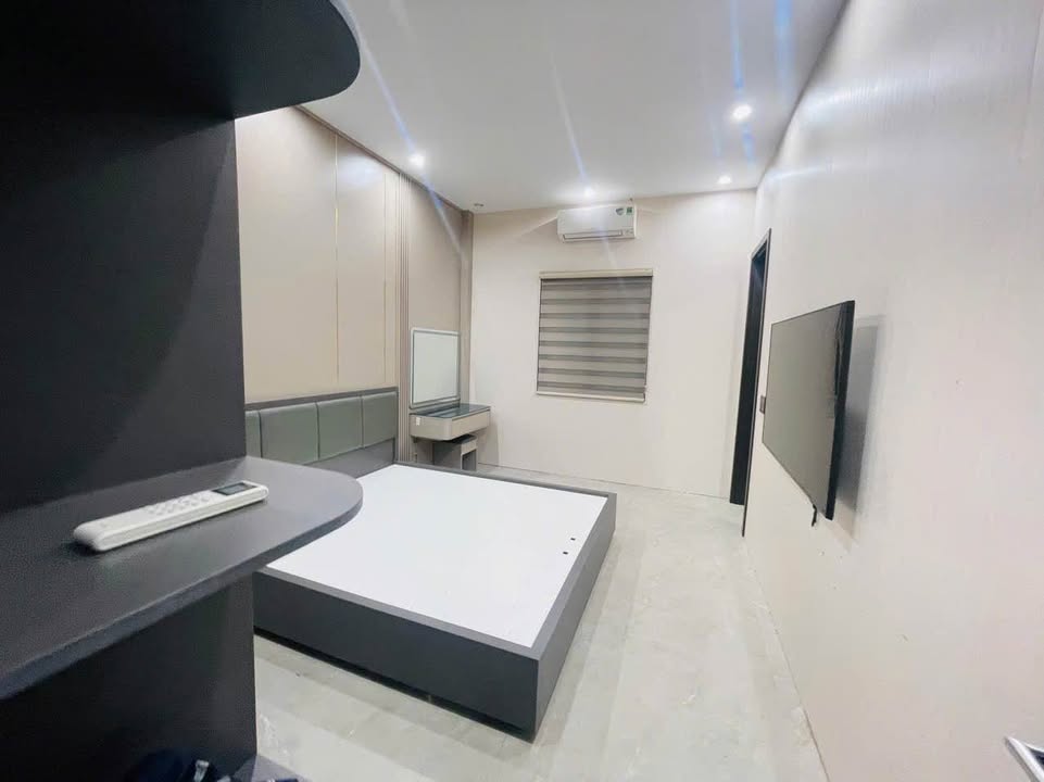 Nhà 2 tầng Hà Tĩnh 108m² - Vị trí đẹp, ô tô vào tận nhà!