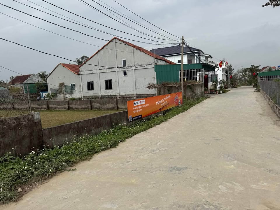 Đất nền Hùng Tiến, TP Vinh 243m² - Đường to ô tô, 2 mặt tiền!