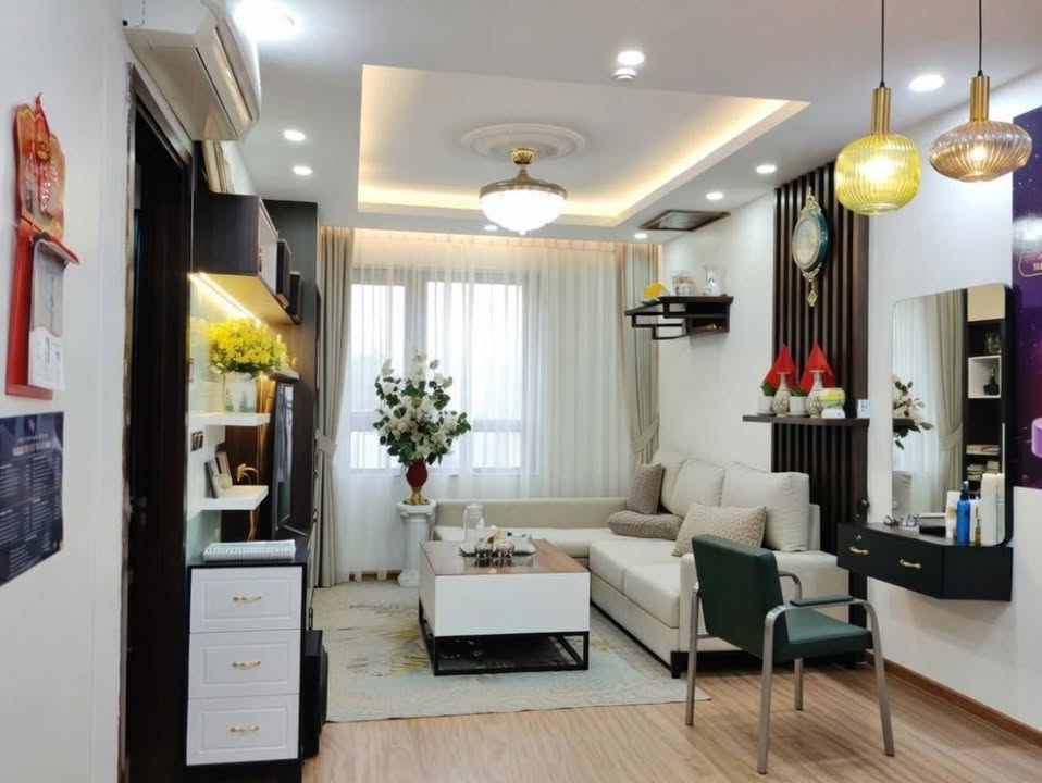 Bán Gấp Căn Hộ 2PN 74m² HH Thái Hà Contrexim - View Hồ, Full Nội Thất