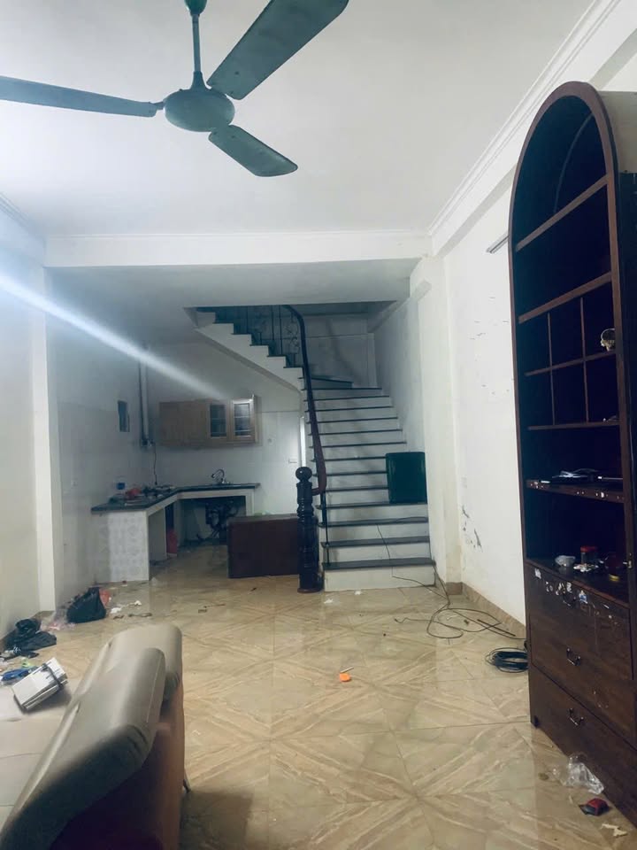 Nhà Nguyên Căn 45m² Phúc Lợi, Long Biên - 3 Tầng, Giá 6 Triệu/Tháng