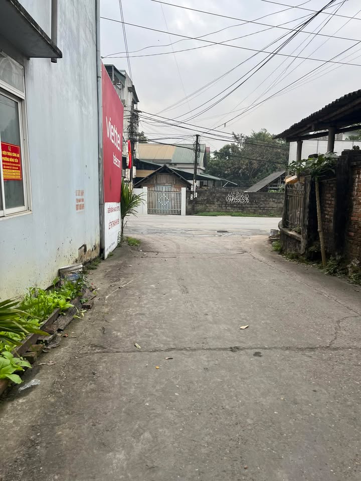 Bán gấp đất mặt đường Tràng Đà, Tuyên Quang - 384m² giá tốt đầu tư