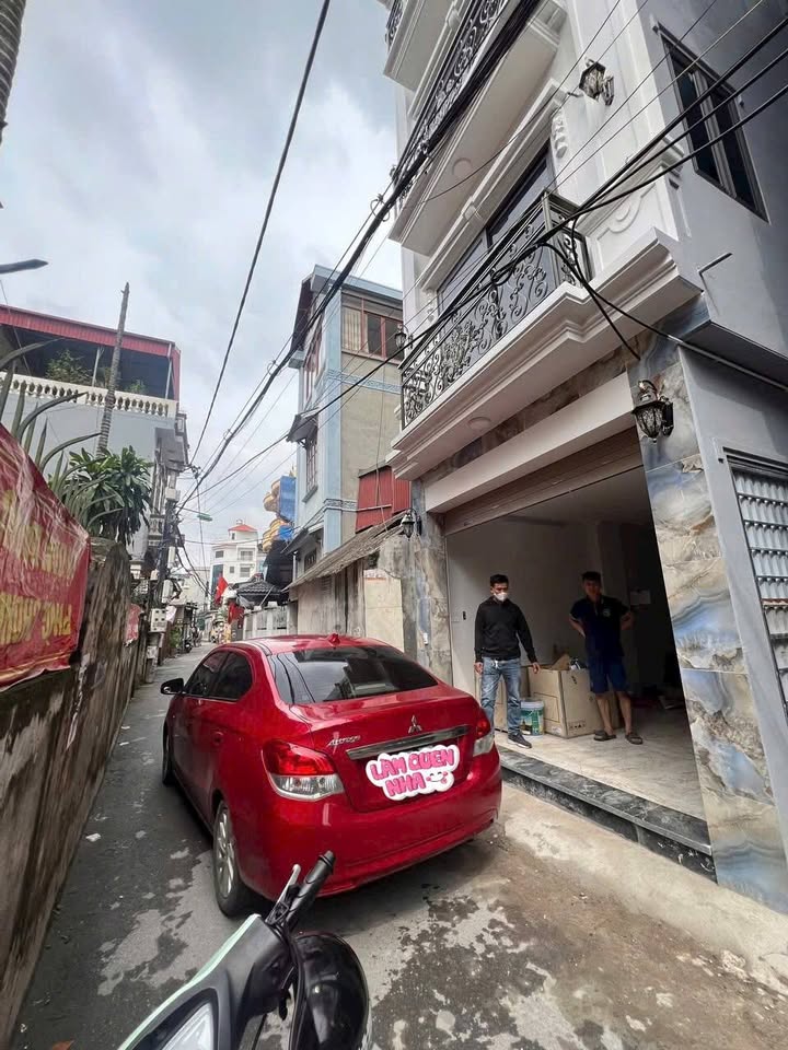 Nhà phố Xuân Phương 30m² 8.3 tỷ - Ô tô vào nhà, kinh doanh đỉnh!