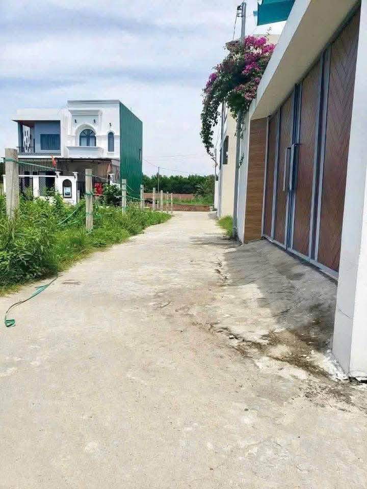 Lô đôi đất nền Quảng Ngãi 288m² - Sổ đỏ chính chủ, ô tô tận nơi!