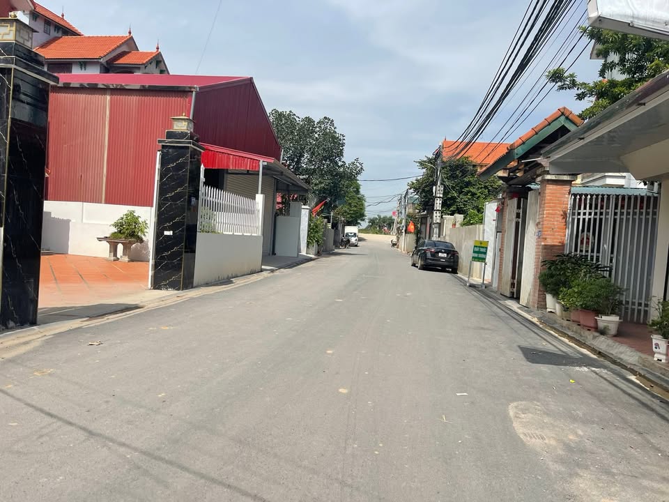 Đất nền Vĩnh Ngọc, Đông Anh 48m² - Đường to ô tô vào đất!