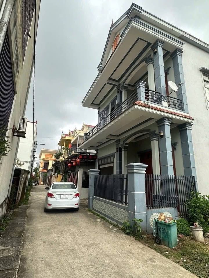 Nhà Trung Tâm Đồng Hới 102m² - Sẵn Sàng Dọn Vào Ở Ngay!