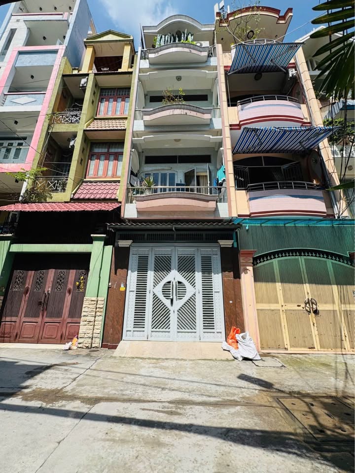 Nhà Thành Thái Q10 58m² - Hẻm ô tô đậu ngày đêm, sổ hồng sẵn