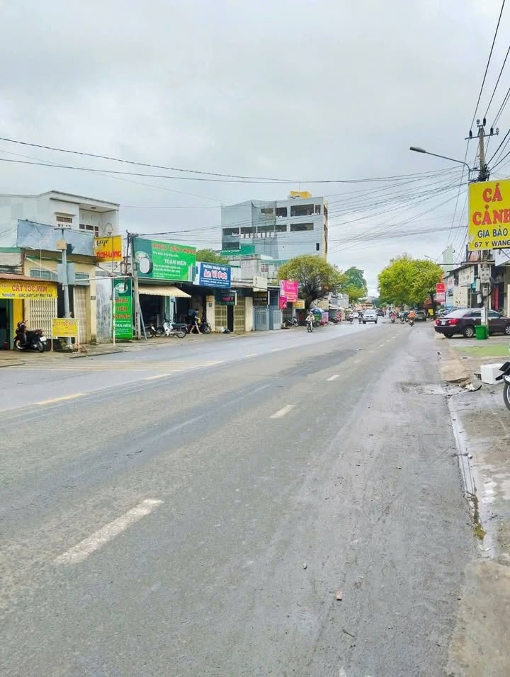 Bán Đất Hẻm 185 Y Wang, Buôn Ma Thuột - Thổ Cư 100m², Giá từ 1.8 Tỷ