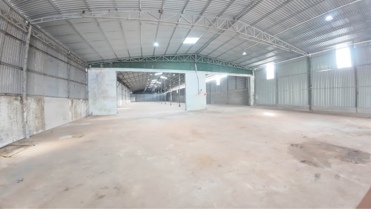 Cho thuê Kho 1688m² mặt tiền Hoàng Quốc Việt, Cần Thơ - Giá 60 triệu/tháng