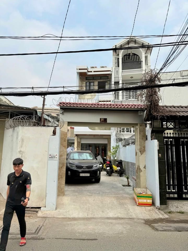 Nhà 8 Tầng Ngô Đức Kế, Bình Thạnh - 140m², Sẵn Sàng Kinh Doanh