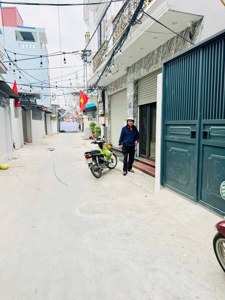 Nhà riêng Thiên Lôi, Lê Chân 43m² - Ô tô vào tận nhà!