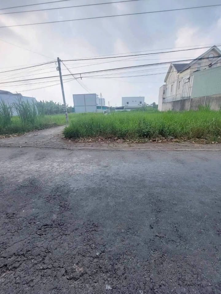 Bán Đất Mặt Tiền Góc 2 Mặt Tiền Bến Tre - 169m² - 1.5 Tỷ