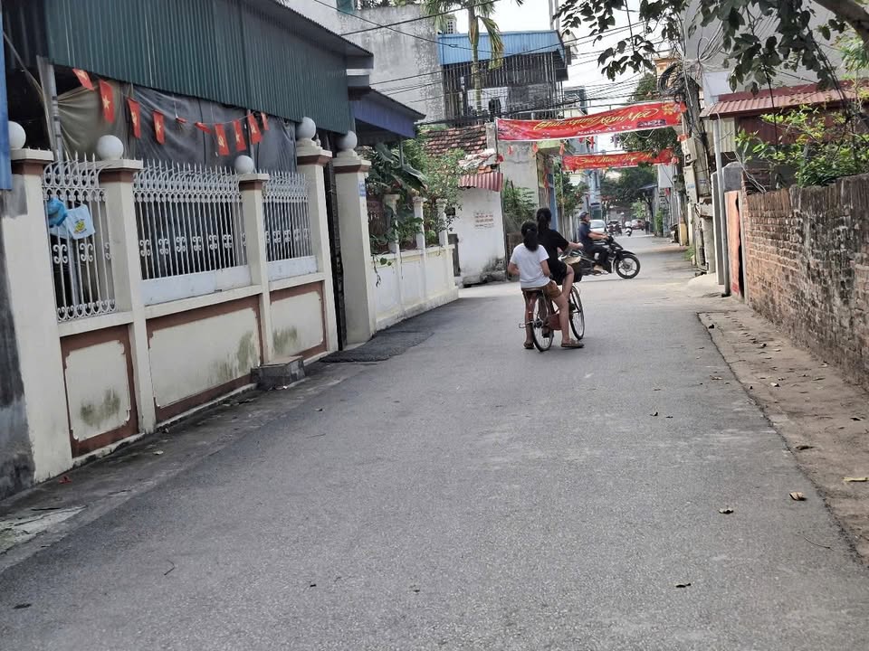 Bán Đất Bảo Khê, Hưng Yên 75.5m² - Trục Thông Ô Tô Tránh, Giá Tốt