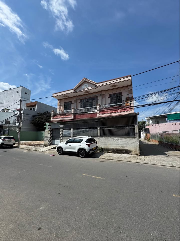 Nhà Riêng Vĩnh Hải, Nha Trang 95,2m² giá 7.85 tỷ - Ô tô vào tận nhà!