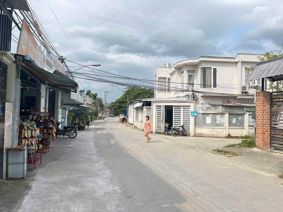 Đất Vàng Lô Góc Mặt Tiền Đường Quy Đông, Vĩnh Thạnh - Nha Trang 117m² Giá 2.75 Tỷ