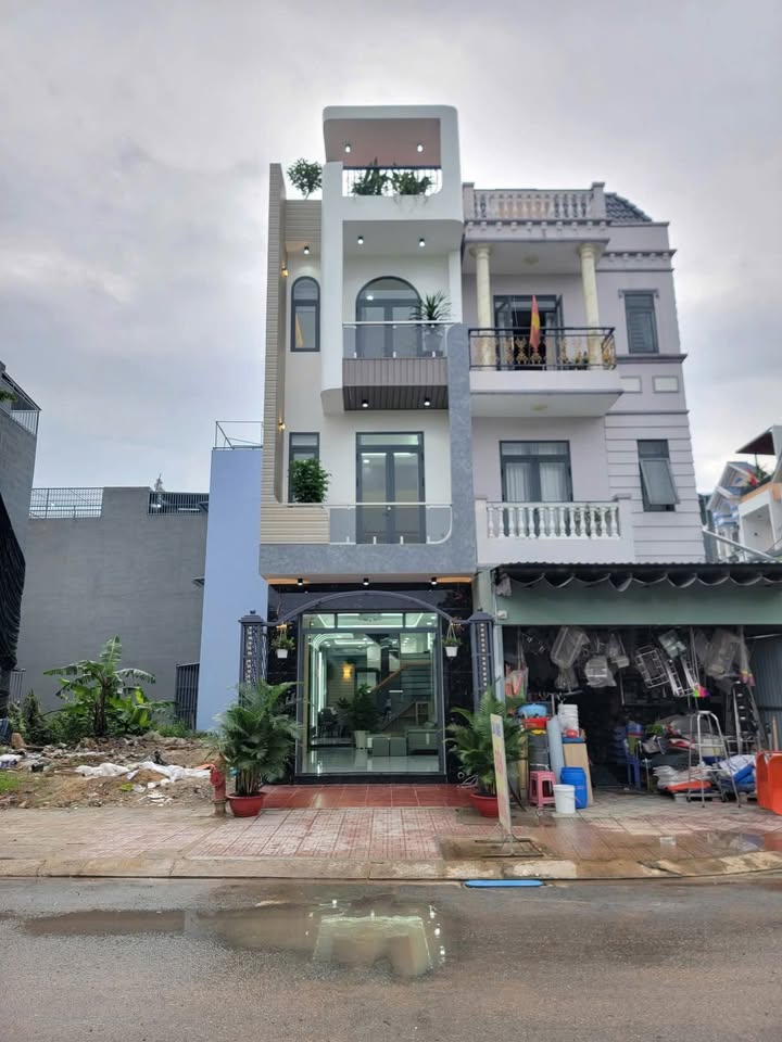 Nhà nguyên căn An Phú, Thủ Đức 20 triệu - Full nội thất, sẵn sàng ở ngay!