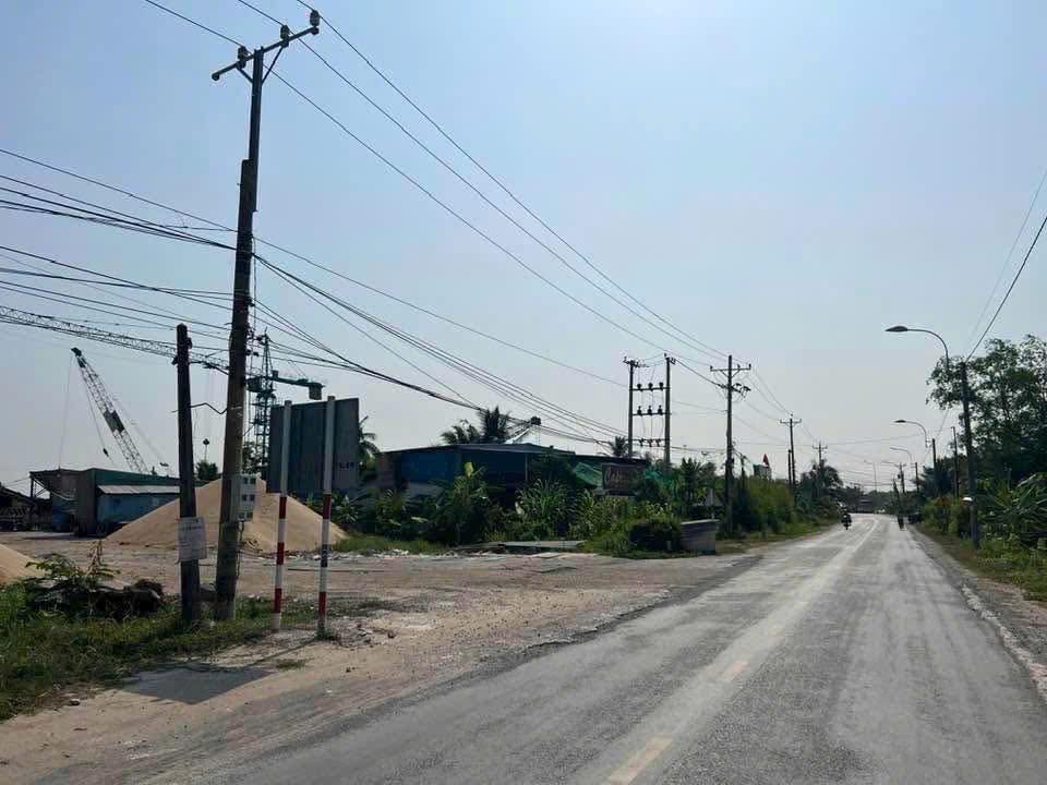 Đất Vườn 2323m² Mặt Tiền Kênh Cây Gia - Bến Lức, Long An - Giá Tốt