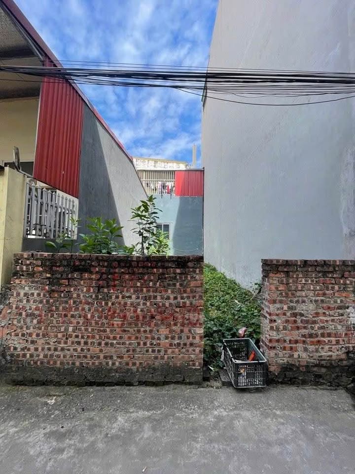 Đất nền Ỷ Lan, Đặng Xá 46m² - Ô tô vào tận đất, sổ đỏ sẵn!