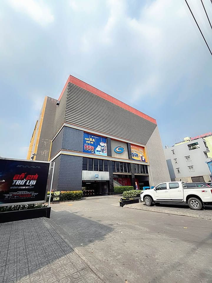 Nhà phố Nguyễn Văn Quá Q12 13.5 tỷ/129m² - Mặt tiền KD sầm uất