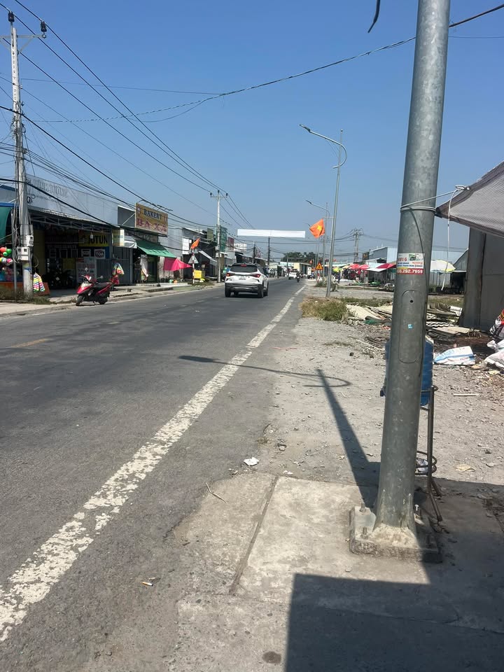 Đất nền Mỹ Tho 700m² Mặt tiền Bình Xuân - Sổ đỏ chính chủ