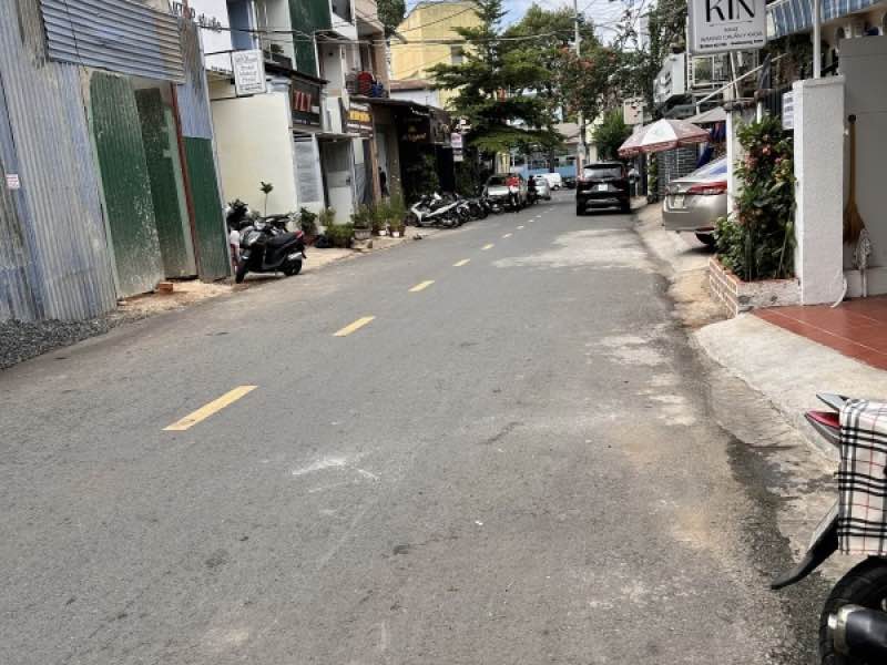 Nhà Mặt Tiền Kinh Doanh Lê Đức Thọ, BMT - 7.6 Tỷ