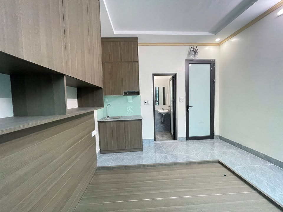 Phòng trọ Lĩnh Nam, Hoàng Mai 3.3-3.7 triệu - Sẵn sàng ở ngay!