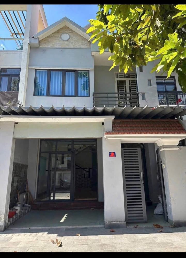 Nhà Riêng Phú Hòa 1, Thủ Dầu Một 120m² - Ô tô vào tận nhà!