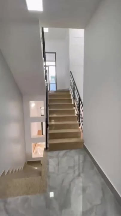 Nhà 2 Tầng 76m² Mặt Tiền CMT8, Cẩm Lệ - Sẵn Sàng Ở Ngay