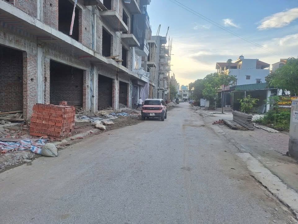 Đất Lô Góc 2 Mặt Tiền Nguyễn Phúc Chu, Nam Ngạn - 150m² Giá Tốt