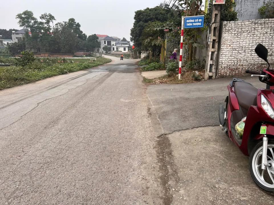 Đất Vĩnh Phúc 200m² - Sổ Đỏ Thổ Cư, Giá 1.5 Tỷ - Gần KCN Giày Da