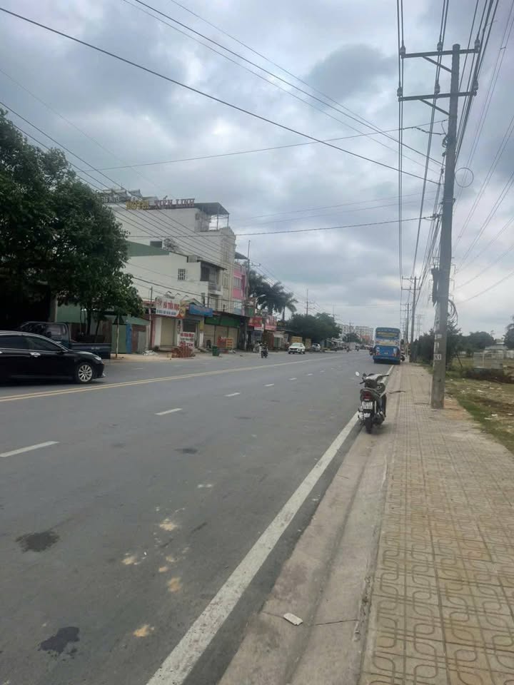 Đất nền mặt tiền Huỳnh Văn Nghệ, Nhơn Trạch - Kinh doanh sầm uất, sổ riêng 112m²