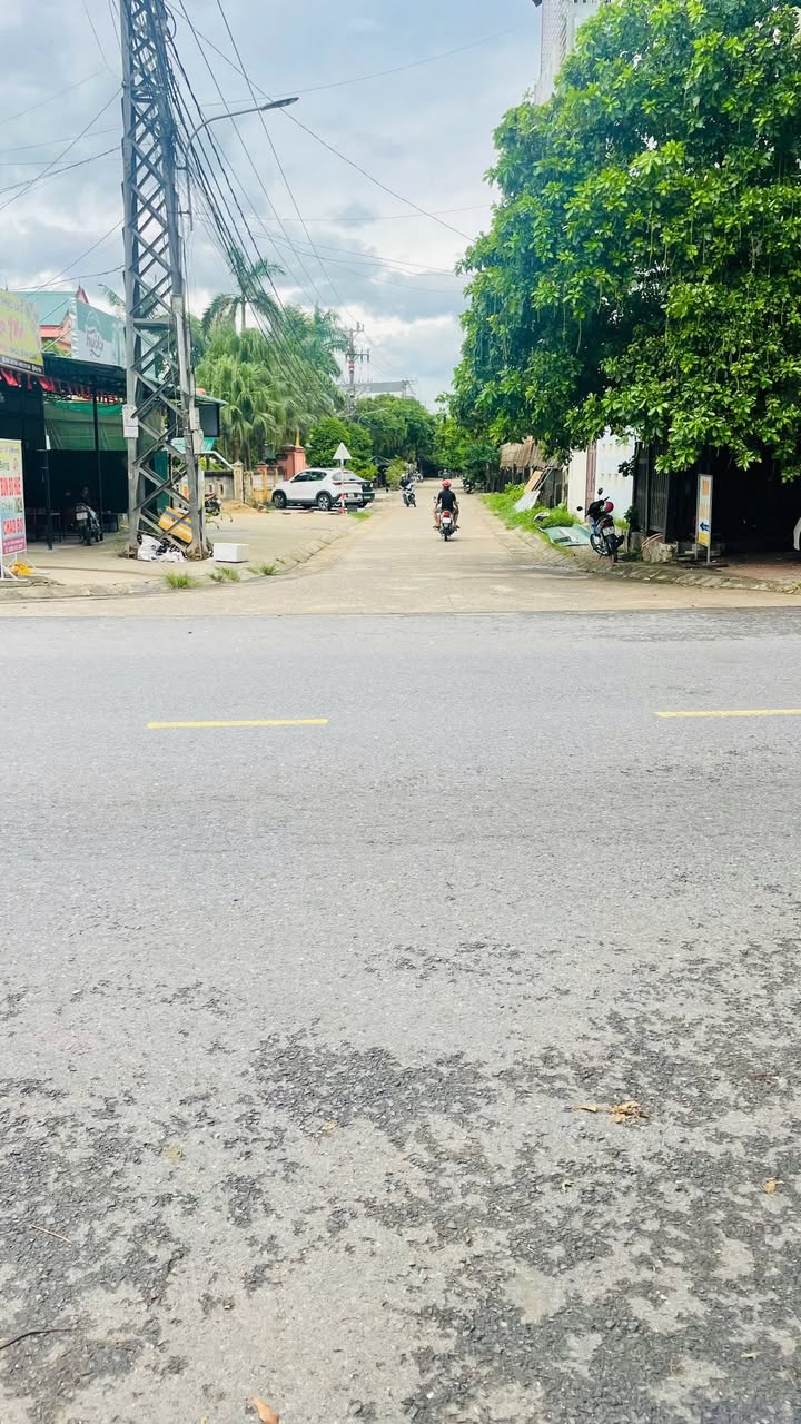 Đất 2 Mặt Tiền Trung Tâm TX.Quảng Trị - 142m² - Sổ Đỏ Sẵn Sàng