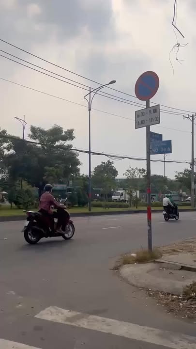 Biệt thự 183m² Tên Lửa, Bình Tân - 5PN, 3 Lầu, Giá 20.5 Tỷ