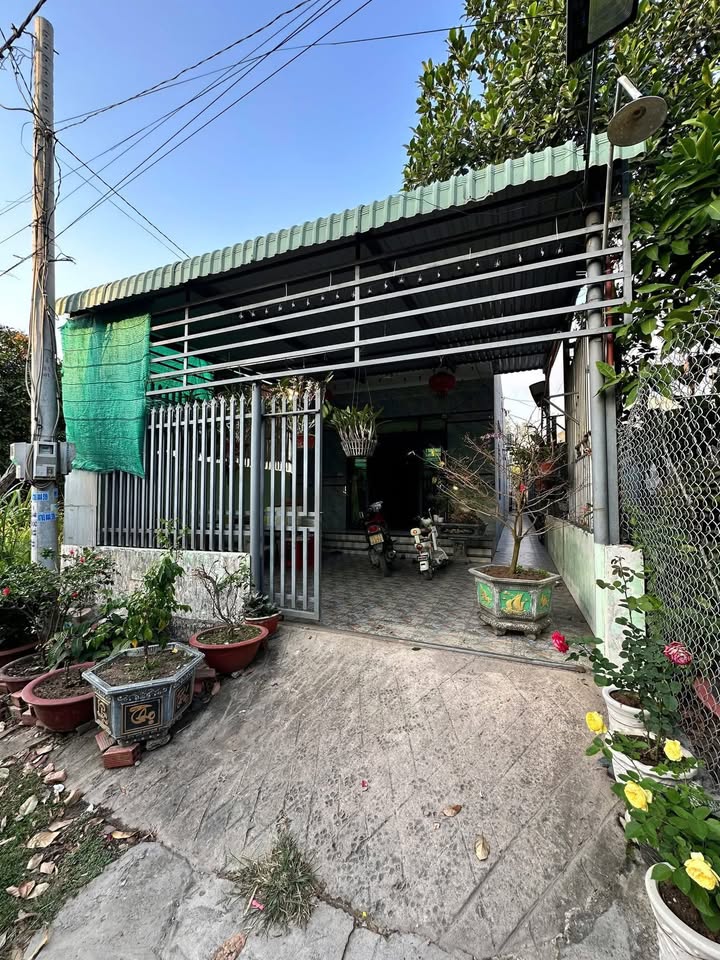 Nhà riêng Bà Rịa 240m² giá 2.35 tỷ - Sẵn sàng ở ngay!