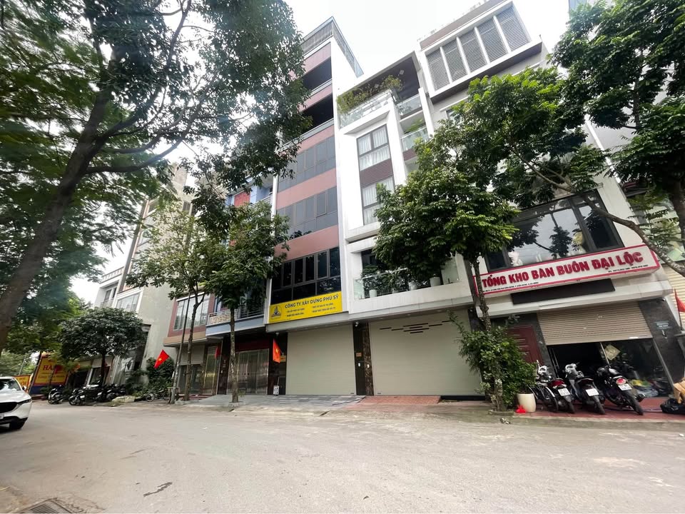 Đất đấu giá Kiến Hưng 65m² - Sát công viên, tiềm năng xây văn phòng 7 tầng