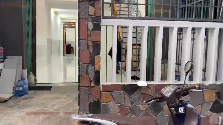 Nhà Nguyên Căn Mặt Tiền Phước Thuận 6 triệu - Kinh doanh đắc địa!