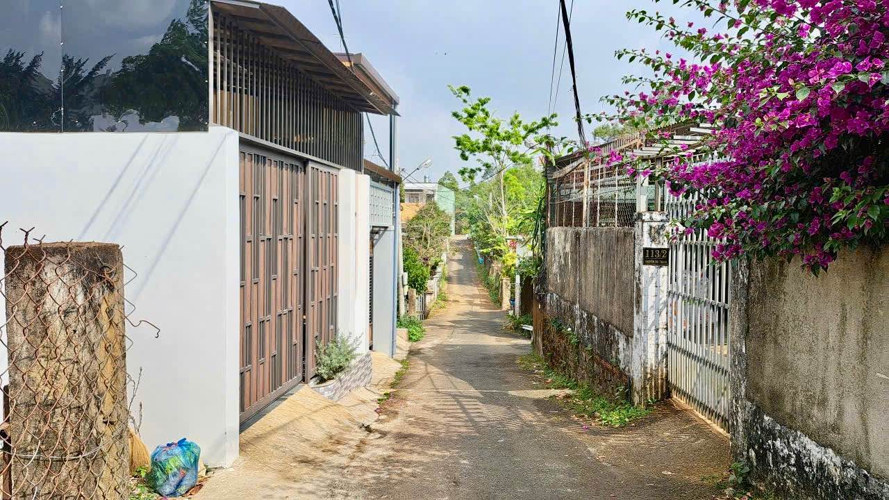 Đất Nền 5x20m P.2 Bảo Lộc - Sổ Đỏ Thổ Cư 80m² - Giá 1.4 Tỷ