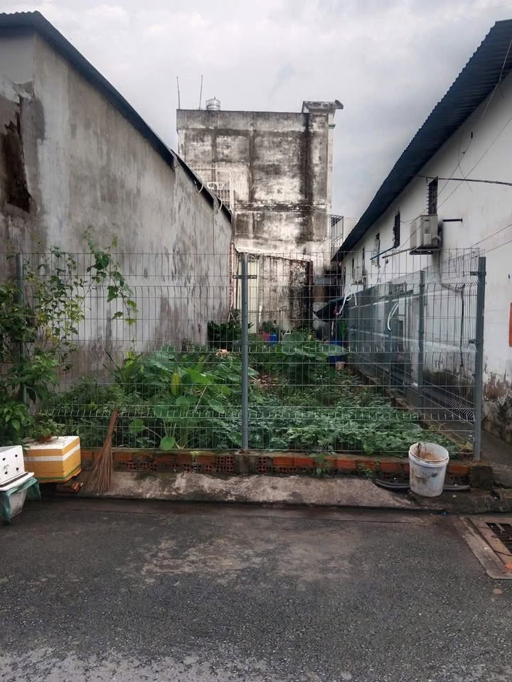 Đất Mặt Tiền Đường Lớn Thủ Đức - 95m² - 6.3 Tỷ - Sổ Đỏ