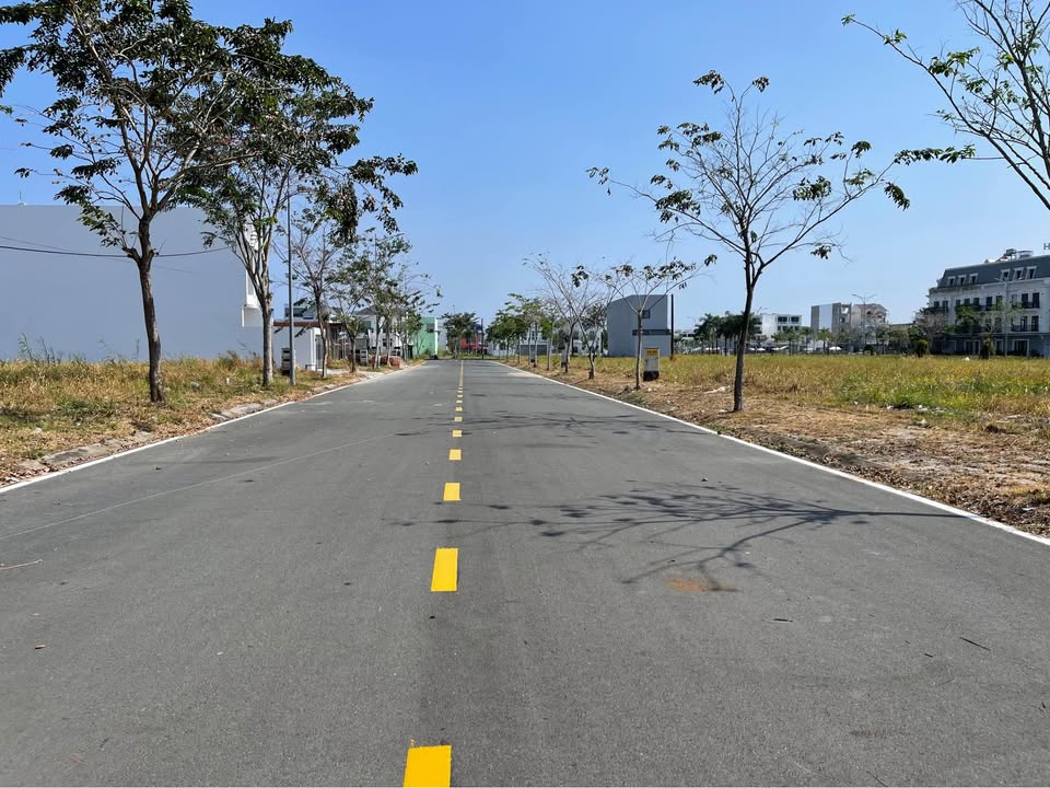 Bán Nền Mặt Tiền Đường Số 13, 100m², 1.95 Tỷ, Cà Mau - Sổ Hồng Sẵn Sàng