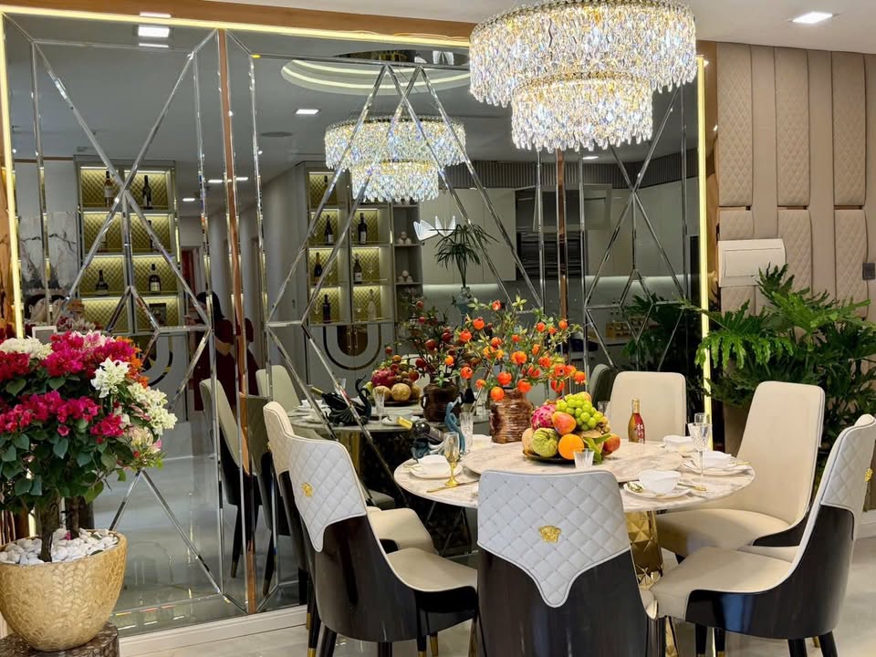 Căn hộ Vinhomes Central Park 139m² - Căn góc 4PN, sẵn sàng đón Tết!