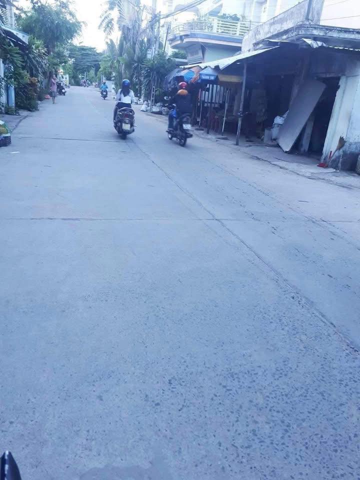 Nhà Mặt Tiền Mậu Thân, Tuy Hòa 125m² - Vị trí đẹp, sổ đỏ sẵn!