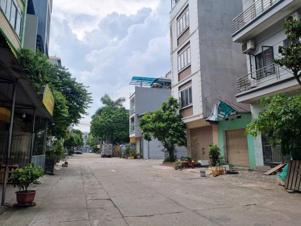 Đất nền Thanh Trì 50m² - Sổ đỏ chính chủ, vị trí vàng!