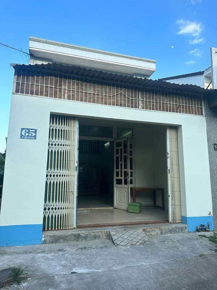 Nhà Mặt Tiền Ynikson BMT 110m² Full Thổ Cư - Giá 5 Tỷ xx