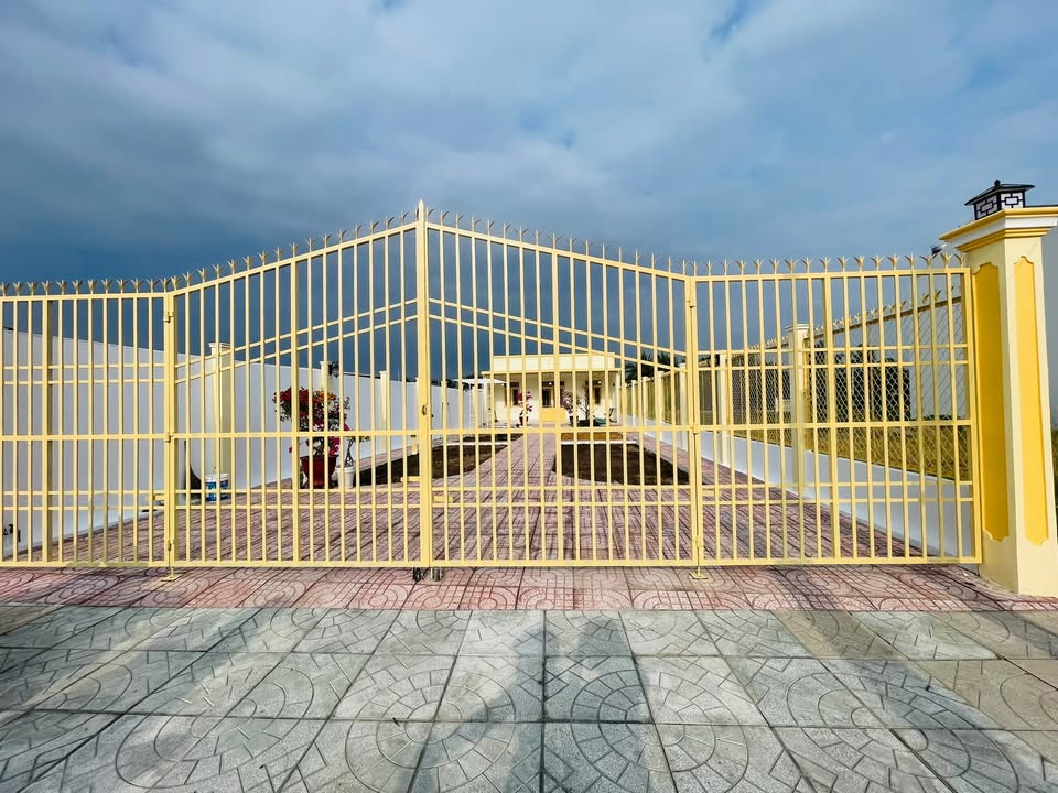 Cho thuê nhà mặt tiền Đường Vành Đai, Trà Vinh - 1PN, Sẵn Sàng Kinh Doanh